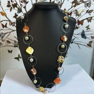 Elegant Multi-Color Pearl Necklace
